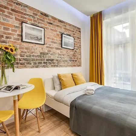 Powstancow 22 Kato Visit & Appartamento *