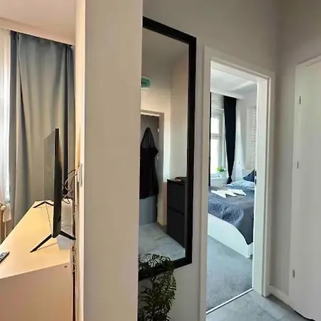 Powstańców 22 Kato Visit&love Apartamento