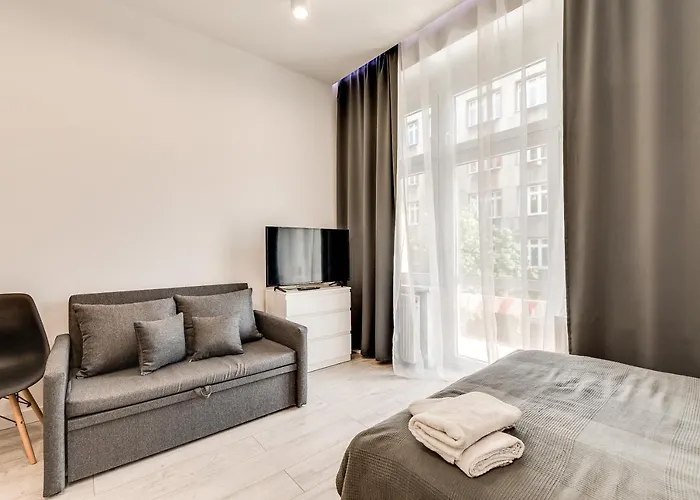 Powstancow 22 Kato Visit & קטוביץ