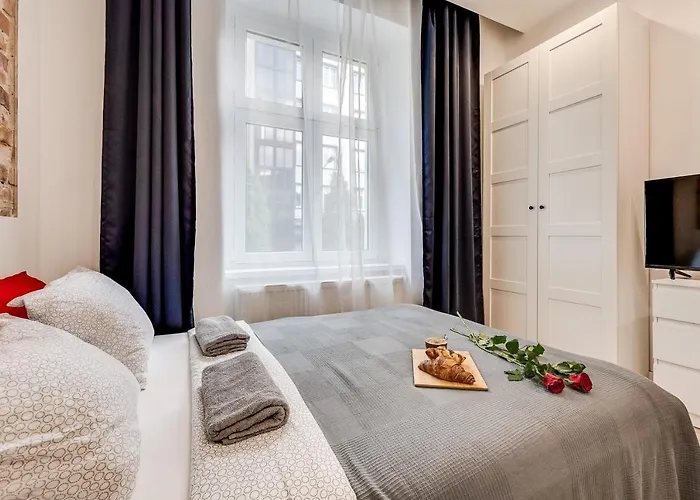 Powstancow 22 Kato Visit & Kattowitz