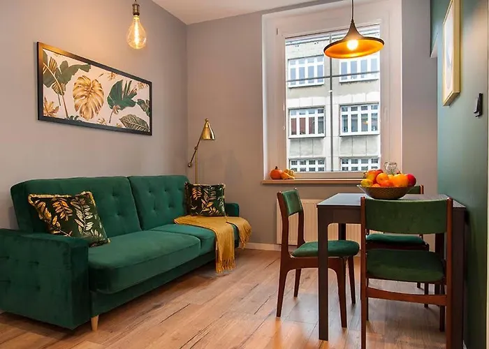 Powstancow 22 Kato Visit & Apartment *