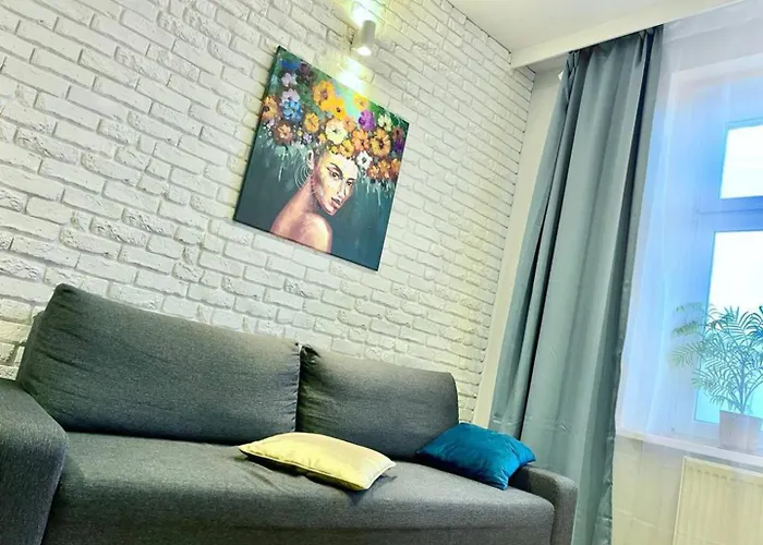 Powstancow 22 Kato Visit & דירה